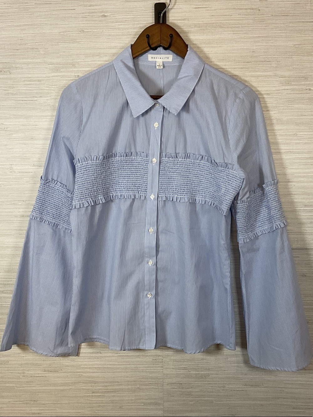 Socialite Light Blue Smocked Ruffle Panel Pinstriped Button-Down Shirt Lg NWT